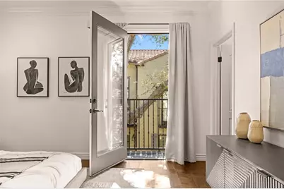 308 N Oak Avenue, Pasadena, CA 91107 - Photo 18