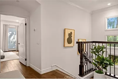 308 N Oak Avenue, Pasadena, CA 91107 - Photo 14