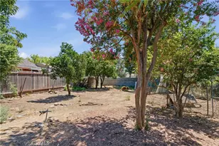 1044 N Hudson Ave, Pasadena, CA 91104 - Photo 32
