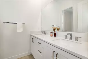 27512 Golden Currant Pl, Valencia, CA 91381 - Photo 24