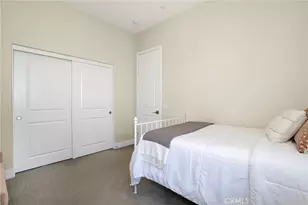 27512 Golden Currant Pl, Valencia, CA 91381 - Photo 12