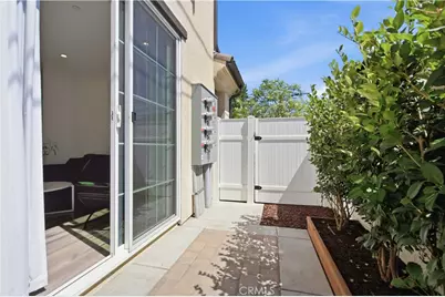 872 W Walnut Avenue #A, Monrovia, CA 91016 - Photo 12