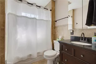 12520 Stagg St, Los Angeles, CA 91605 - Photo 16
