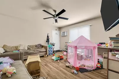 126 W Wabash Street, San Bernardino, CA 92405 - Photo 18