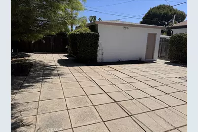 20146 Hartland, Winnetka, CA 91306 - Photo 22