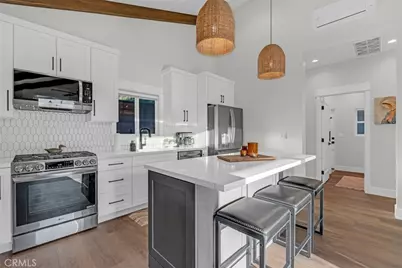 870 S Euclid Avenue, Pasadena, CA 91106 - Photo 22