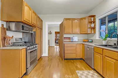 870 S Euclid Avenue, Pasadena, CA 91106 - Photo 8