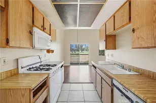 3274 Little Mountain, San Bernardino, CA 92405 - Photo 14