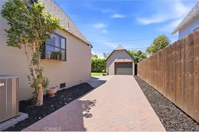 331 S Roosevelt, Pasadena, CA 91107 - Photo 26