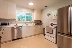 9433 Geyser Ave, Northridge, CA 91324 - Photo 18
