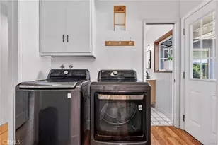 17061 Parthenia St, Sherwood Forest, CA 91325 - Photo 38