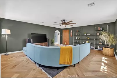 17061 Parthenia St, Sherwood Forest, CA 91325 - Photo 22