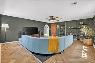 17061 Parthenia St, Sherwood Forest, CA 91325 - Photo 22
