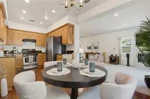 15735 Wyandotte, Lake Balboa, CA 91406 - Photo 12
