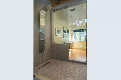 2770 Mira Vista Drive, Glendale, CA 91208 - Photo 28