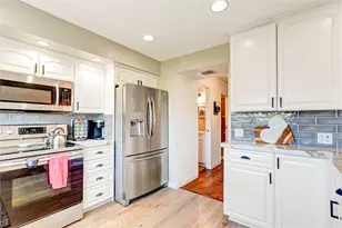 10480 Sunland Blvd, Sunland, CA 91040 - Photo 14