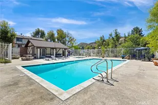 10480 Sunland Blvd, Sunland, CA 91040 - Photo 36