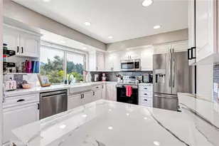 10480 Sunland Blvd, Sunland, CA 91040 - Photo 10