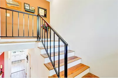 10480 Sunland Boulevard #7, Sunland, CA 91040 - Photo 16
