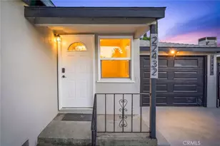 22432 Berdon St, Woodland Hills, CA 91367 - Photo 2
