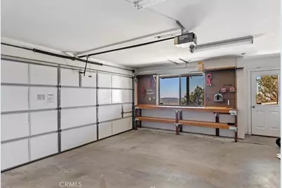 24145 Jacaranda Drive, Tehachapi, CA 93581 - Photo 34