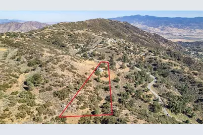 24145 Jacaranda Drive, Tehachapi, CA 93581 - Photo 4