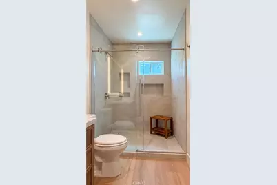 1701 N Oxford, Pasadena, CA 91104 - Photo 32