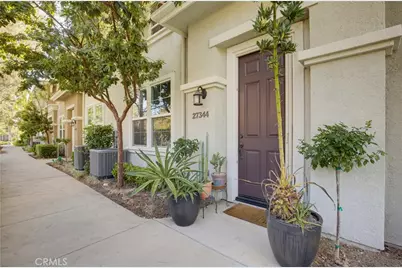27344 Oaktree Place, Valencia, CA 91354 - Photo 2