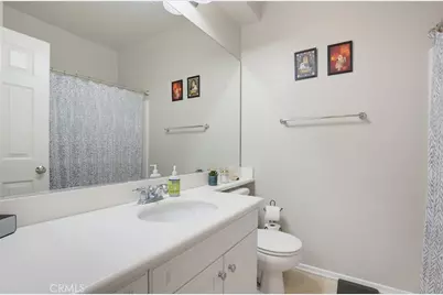 27344 Oaktree Place, Valencia, CA 91354 - Photo 20