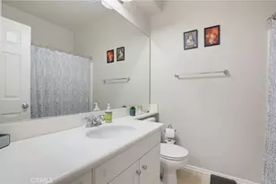 27344 Oaktree Pl, Valencia, CA 91354 - Photo 20