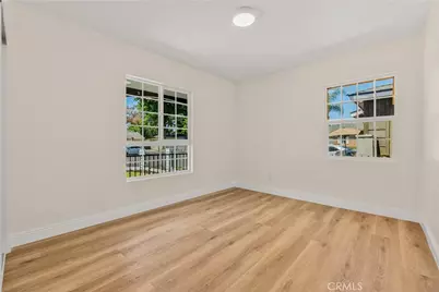 7732 Garden Grove Avenue, Reseda, CA 91335 - Photo 22