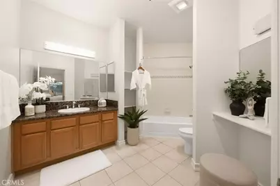 501 E Del Mar Boulevard #109, Pasadena, CA 91101 - Photo 12