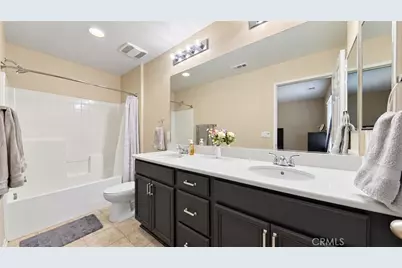 14671 Sherman Way, Van Nuys, CA 91405 - Photo 12