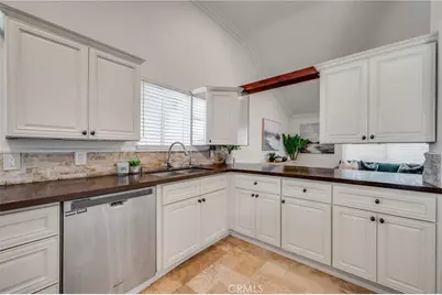 769 W Wilson, Costa Mesa, CA 92627 - Photo 10