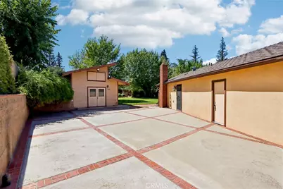 360 Franklin Avenue, Redlands, CA 92373 - Photo 14