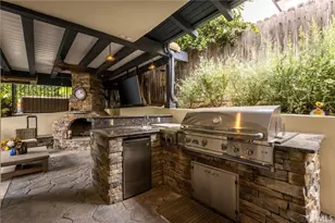 1935 Lyans Dr, La Canada Flintridge, CA 91011 - Photo 44