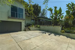 2770 Mira Vista Dr, Glendale, CA 91208 - Photo 42