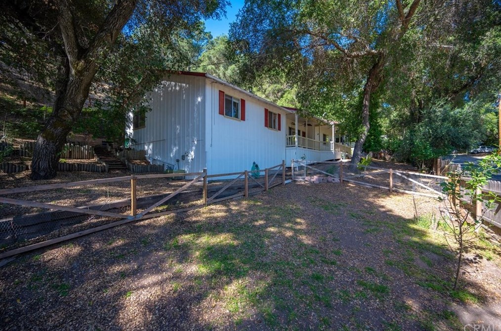 8205 San Clemente Ave, Atascadero, CA 93422-3725
