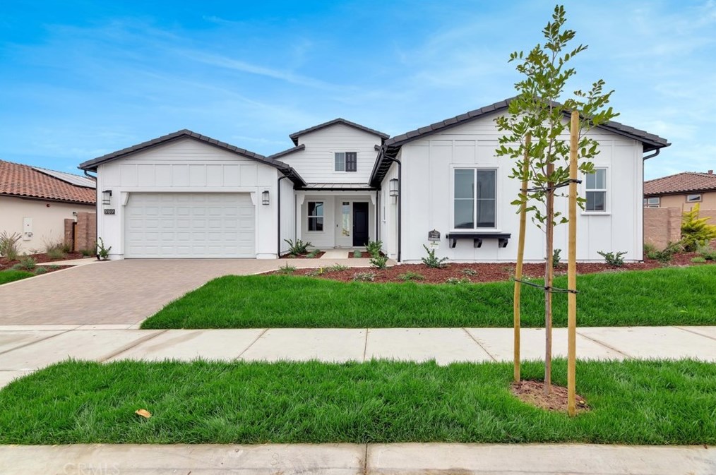 989 Trail View Pl #1122, Nipomo, CA 93444
