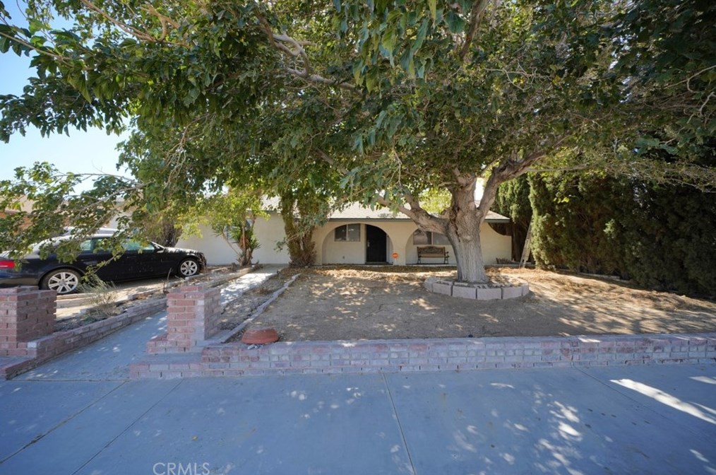 2860 Arroyo Ave, Mojave, CA 93501