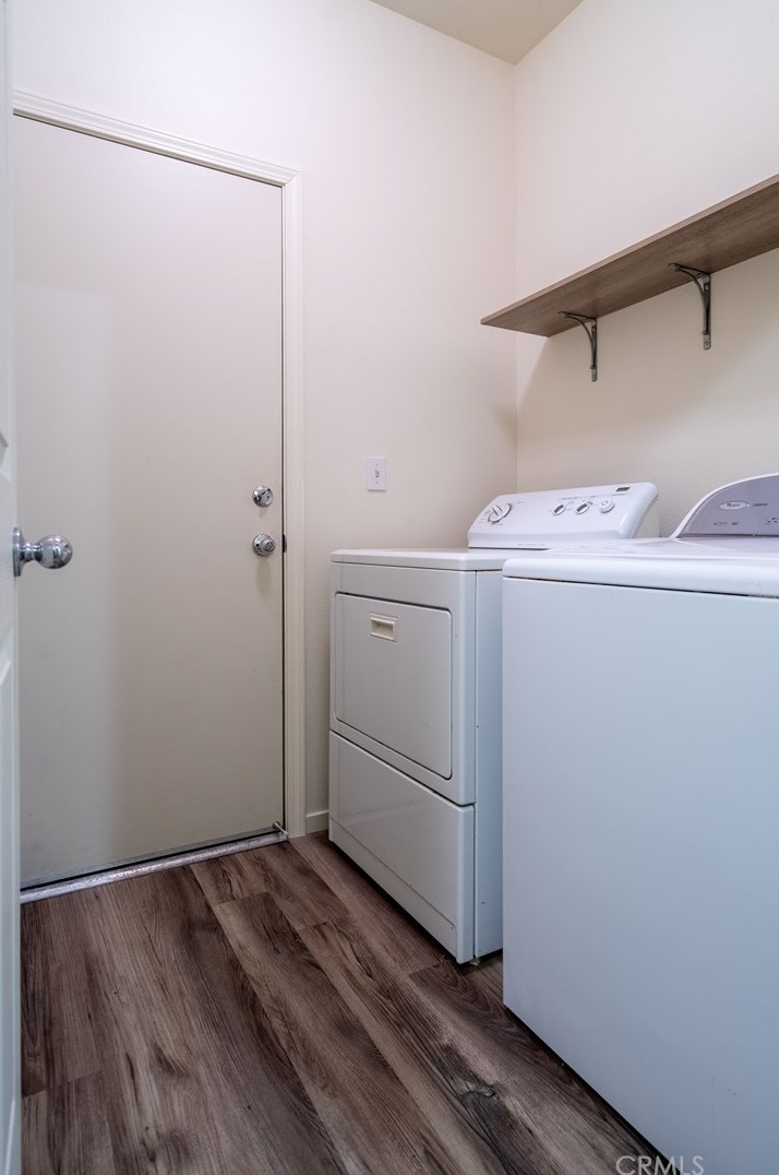 821 Imperial Way, Hanford CA  93230-8559 exterior