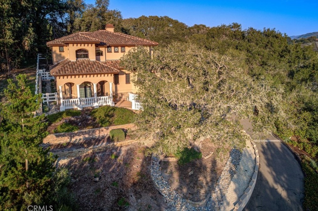 297 Canyon Way, Pismo Beach, CA 93420