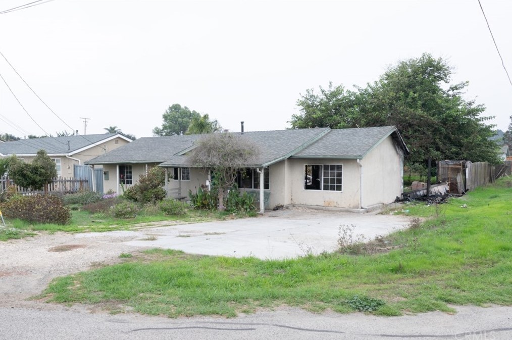 325 Burton St, Nipomo, CA 93444-9747