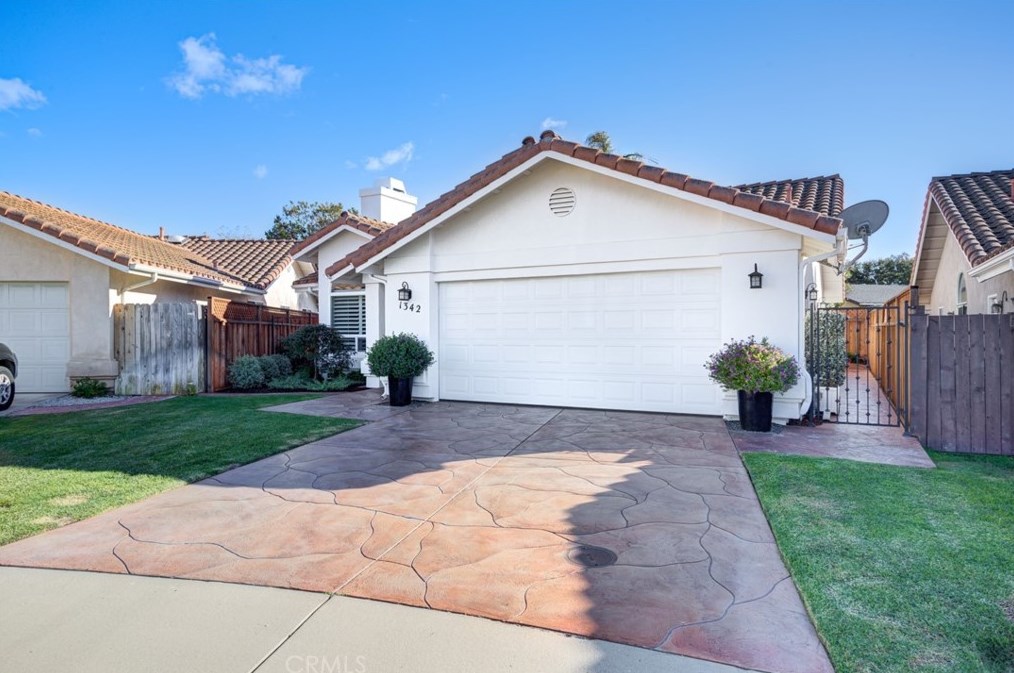 1342 Avenida Pelicanos, Oceano, CA 93445-9478