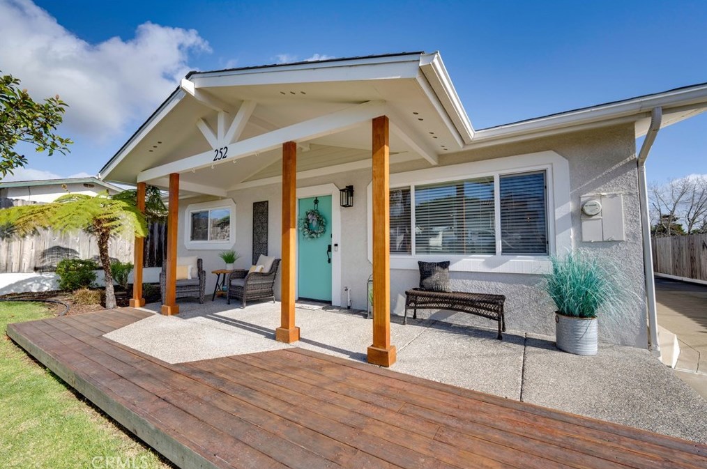 252 N 8th St, Pismo Beach, CA 93433