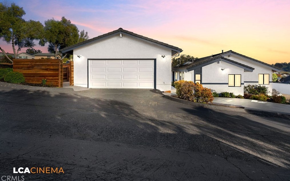 2680 Christmas Tree Pl, Oceano, CA 93445