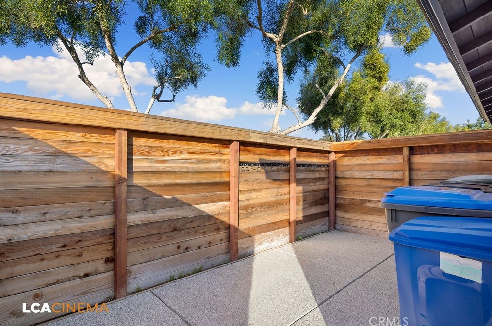 2680 Christmas Tree Pl, Oceano CA  93445-8982 exterior