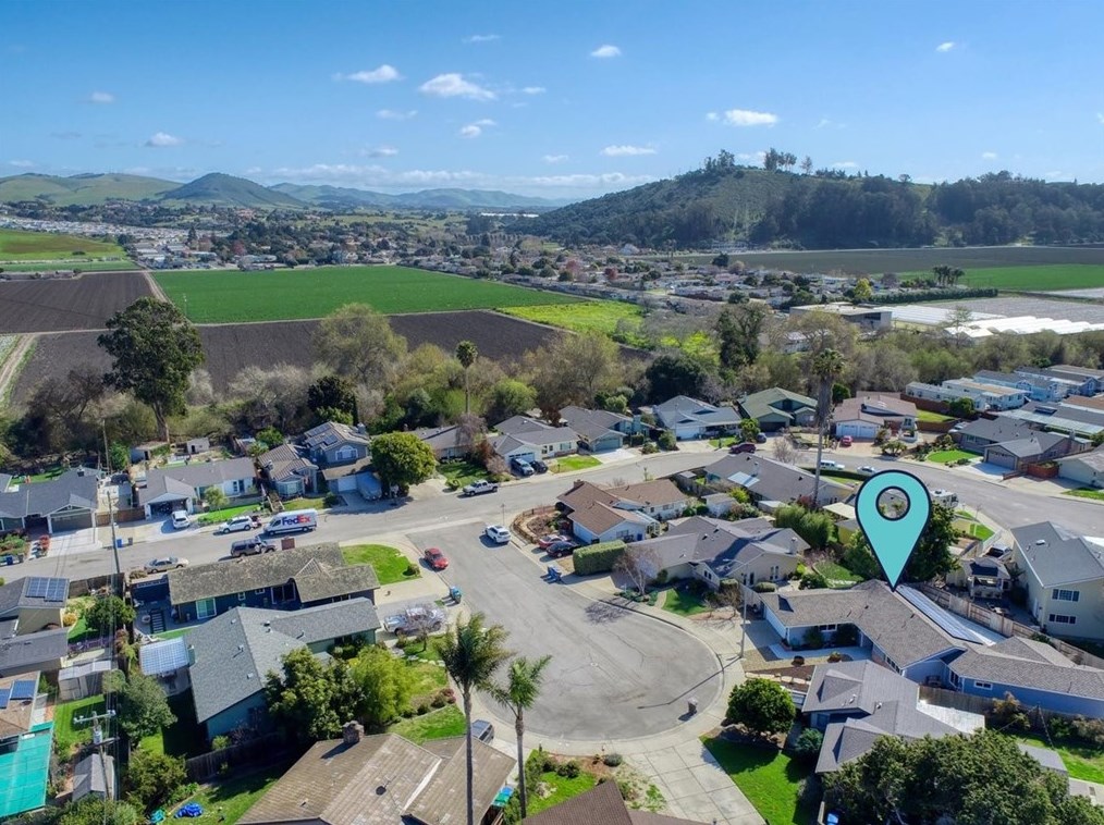 670 Woodland Ct, Pismo Beach, CA 93420