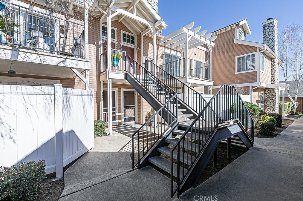 2489 Village, Santa Maria, CA 93455