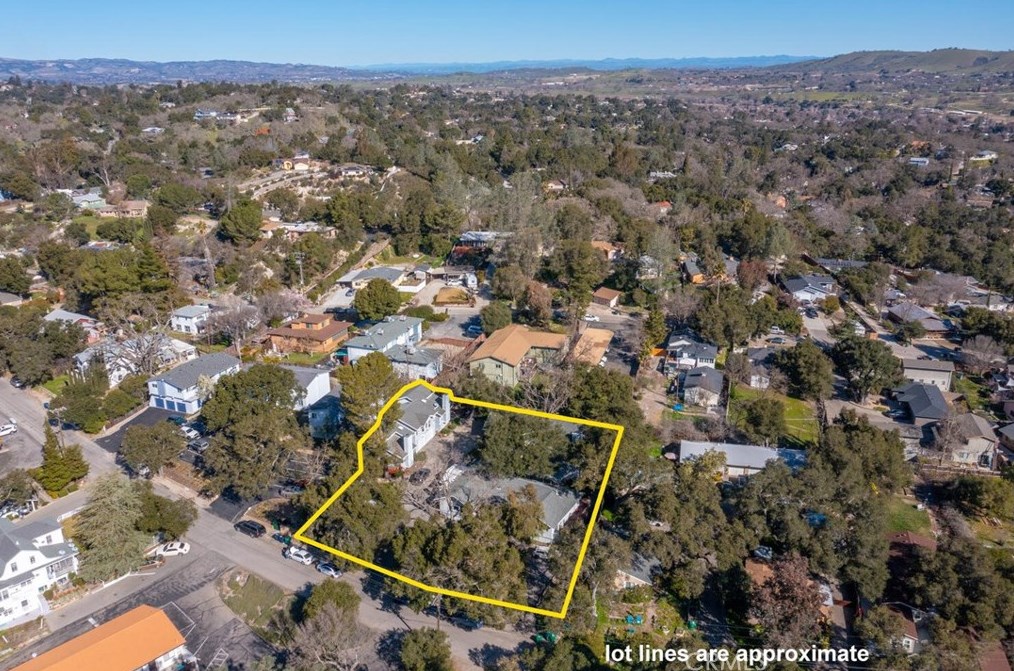 5401 Olmeda Ave, Atascadero CA 93422-3330 exterior